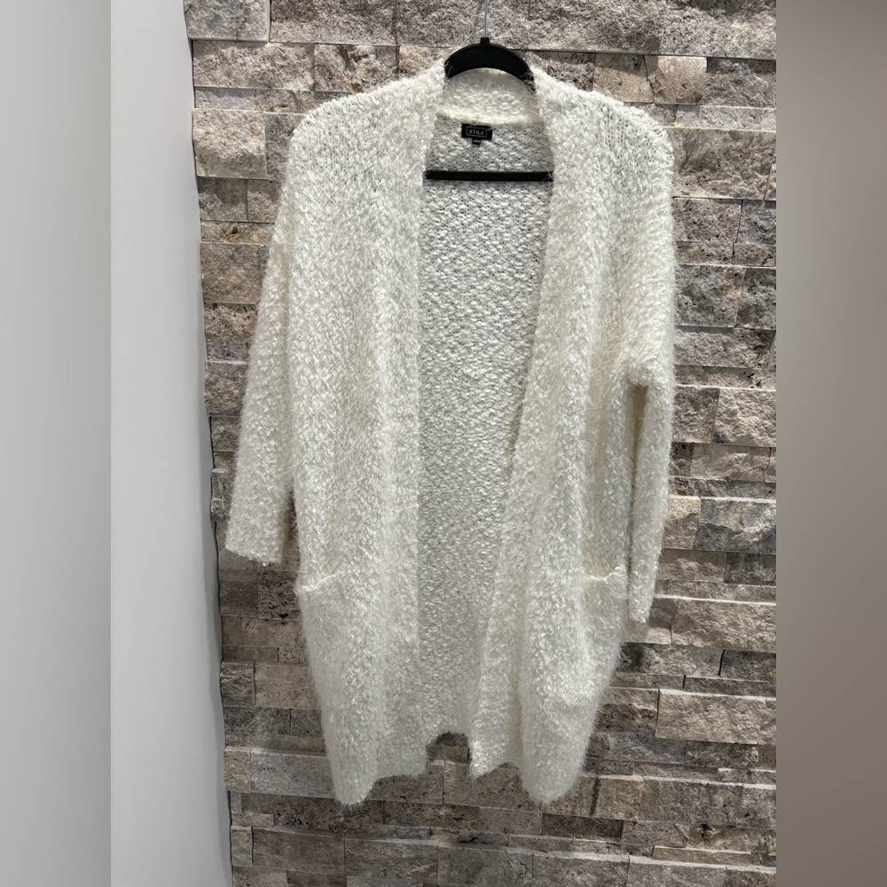 Lira Cozy White Open-Front Sweater size XS - Picture 2 of 5